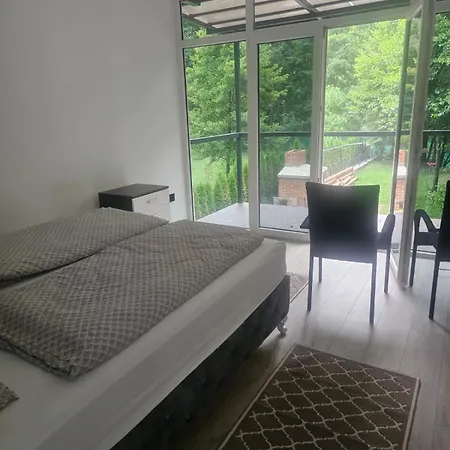 Natura Na Uni Appartement Bihać