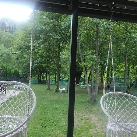 Natura Na Uni Apartament