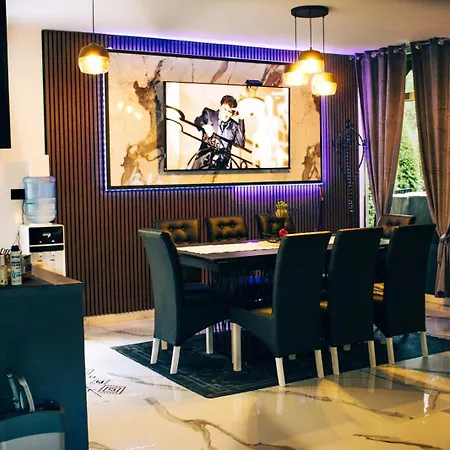 Natura Na Uni アパート *